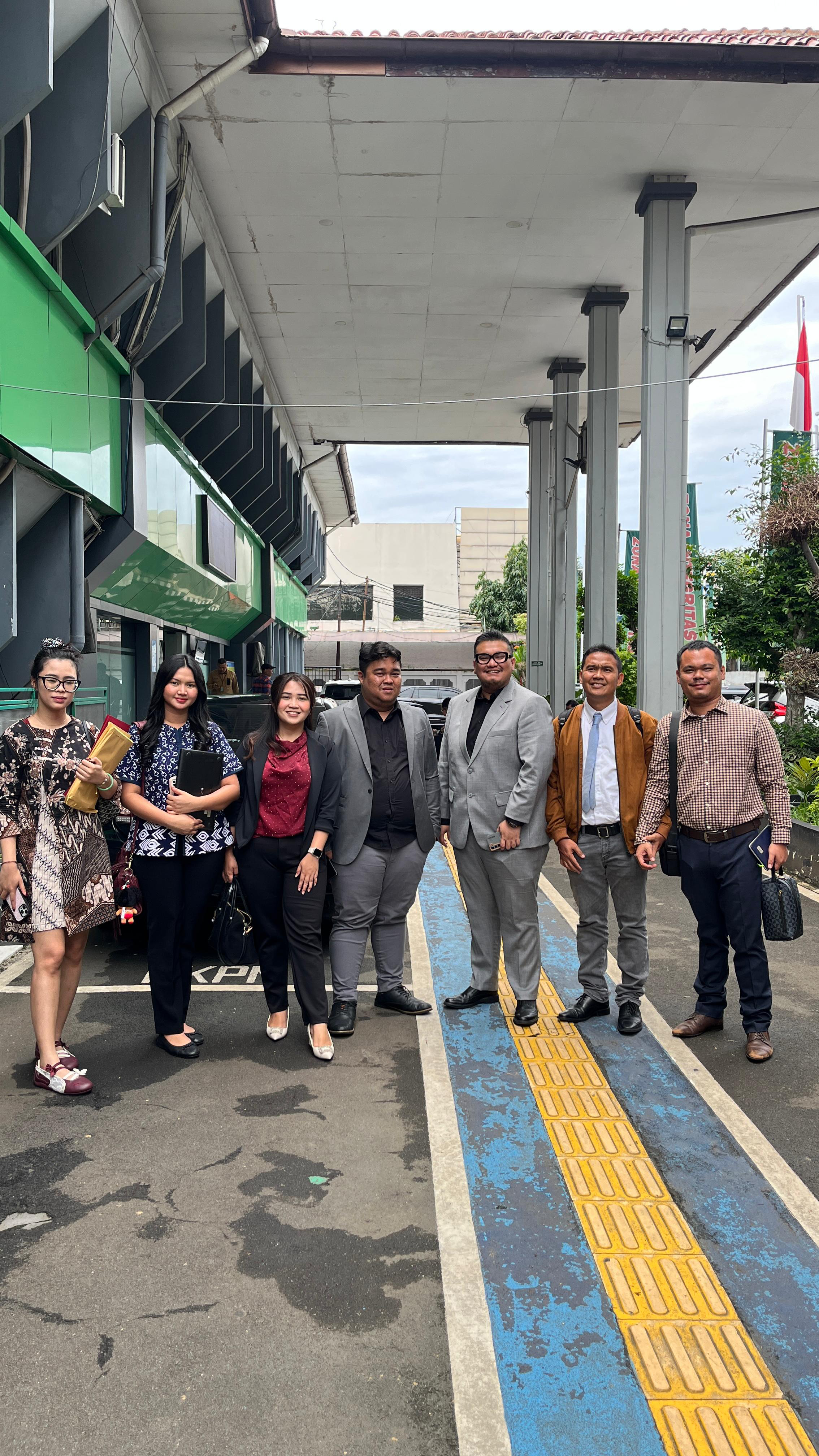 Pendampingan hukum kepada klien